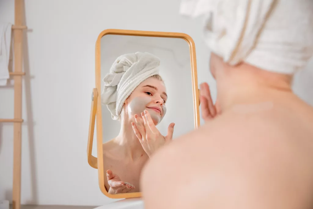 Optimiser l'Hydratation de la Peau : Stratégies et Bienfaits Inattendus l'Hydratation de la Peau