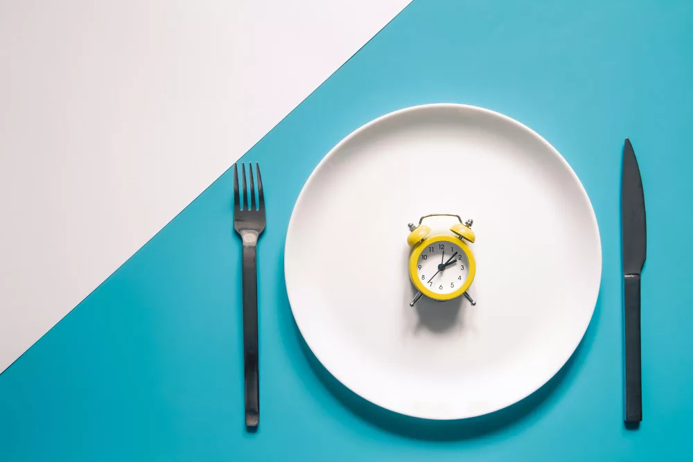 Jeûne 24h et perte de poids : guide complet, bienfaits et conseils pratiques Jeûne 24h et perte de poids