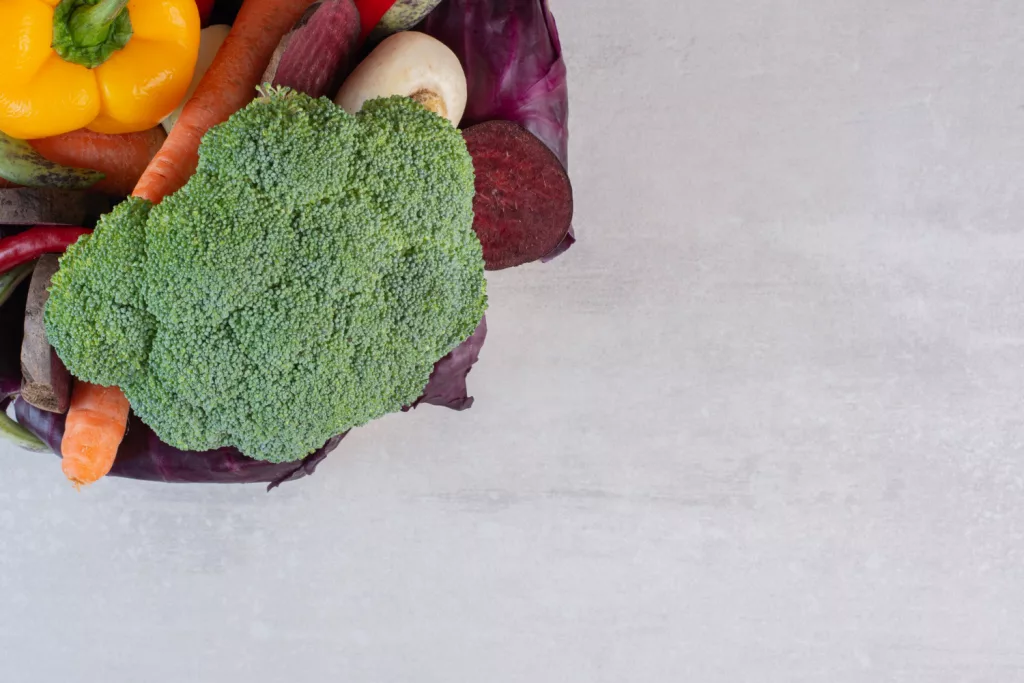 Jeûne 5:2 : Guide Complet pour une Perte de Poids Durablement Aliments à Favoriser, légumes