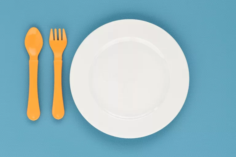 Le Jeûne Sec Modéré : Trouver l'Équilibre pour des Bienfaits Durables Le Jeûne Sec Modéré : Un Équilibre pour des Bienfaits Durables