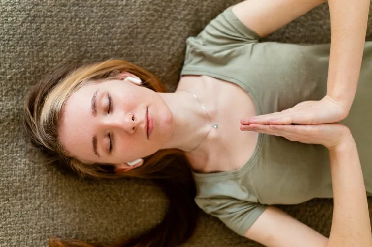 L'Art de la Respiration : Un Secret Méconnu pour une Peau Éclatante Respiration consciente et peau